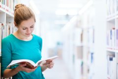 去加拿大留学，麦克马斯特、阿尔伯塔和女王大学的数学专业怎么样？